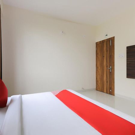 OYO 46617 La Flora Indore Exterior foto