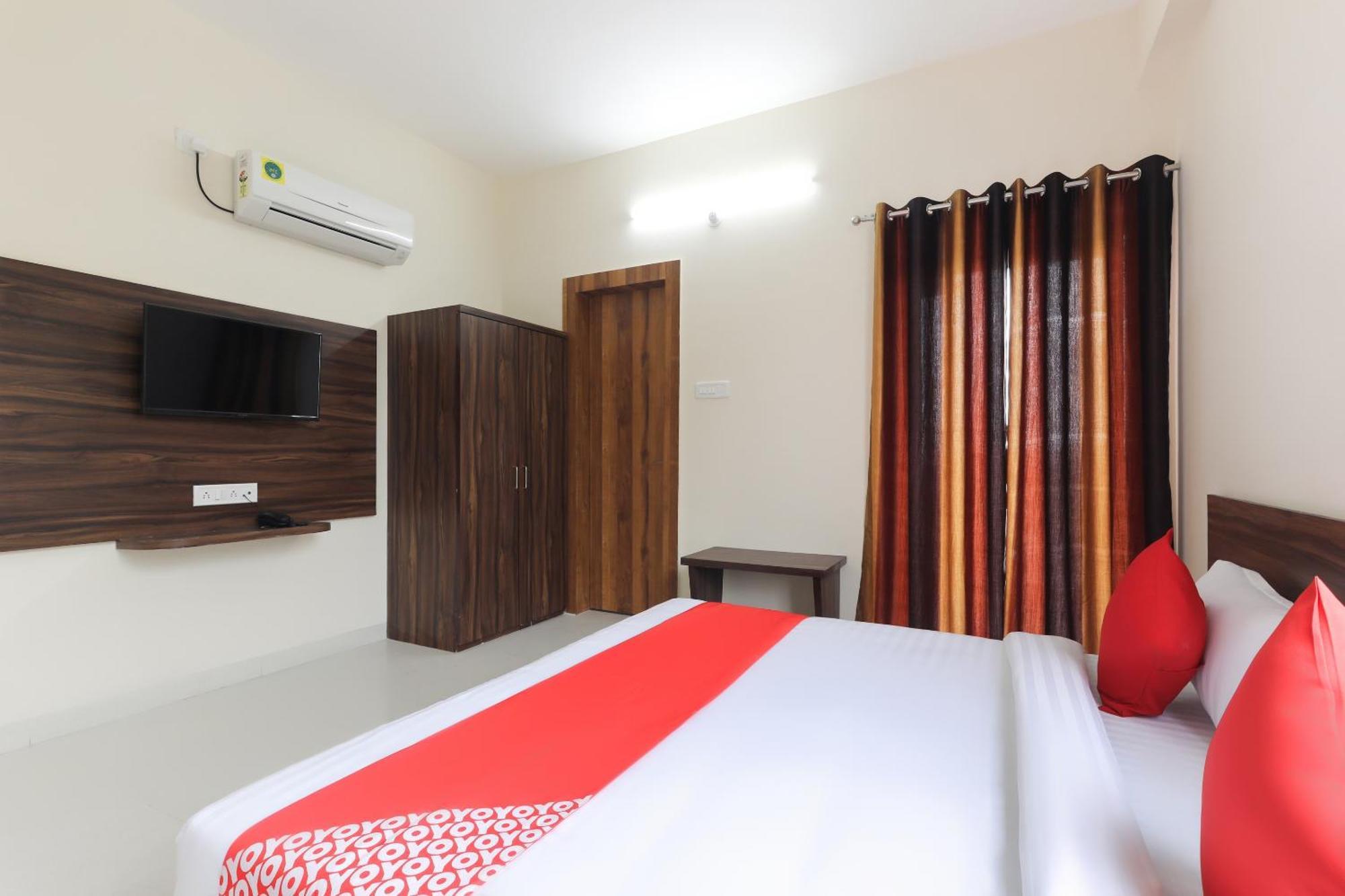 OYO 46617 La Flora Indore Exterior foto