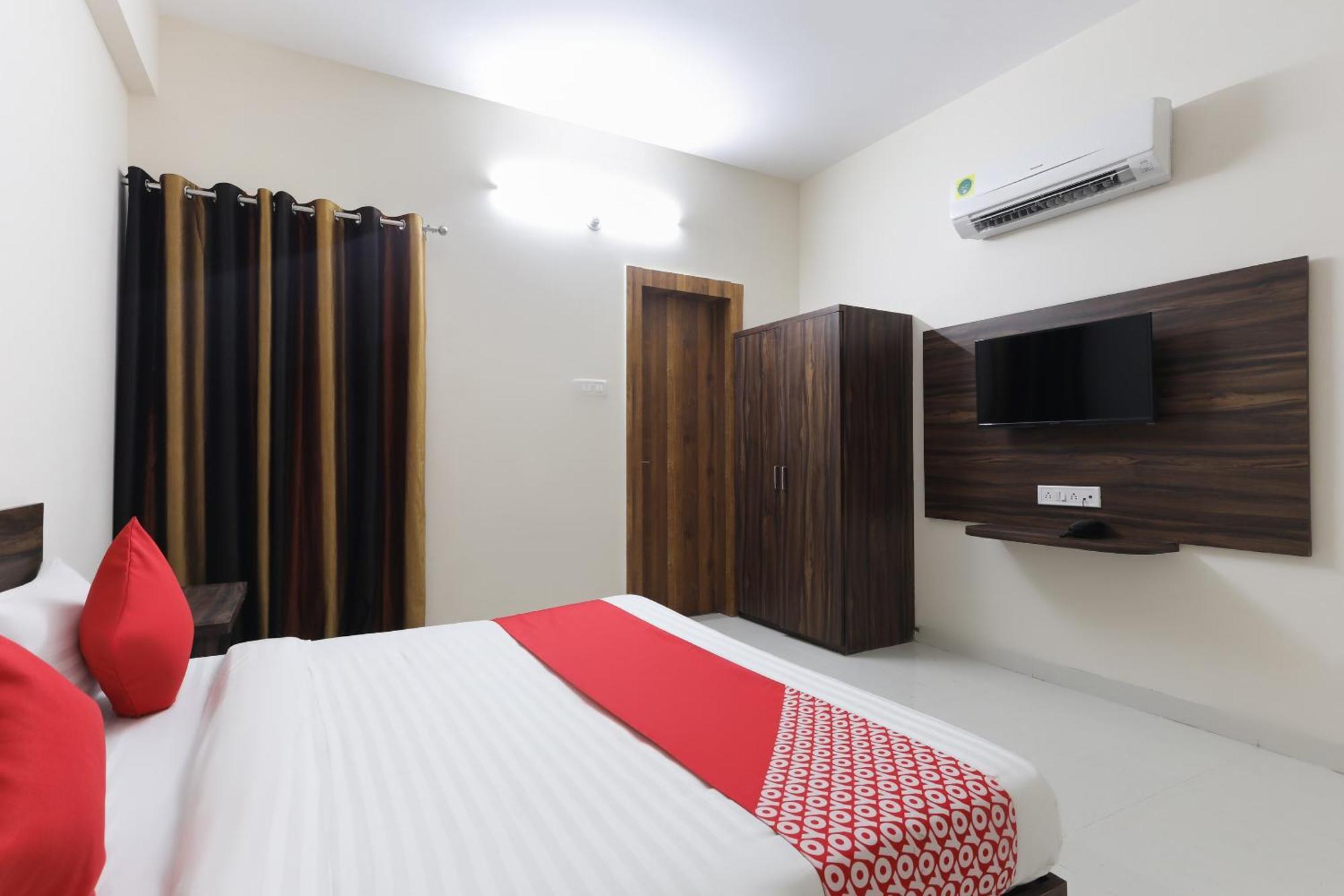 OYO 46617 La Flora Indore Exterior foto